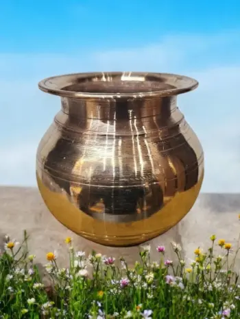 Pure Copper Lota – Traditional Water Pot for Pooja & Daily Use